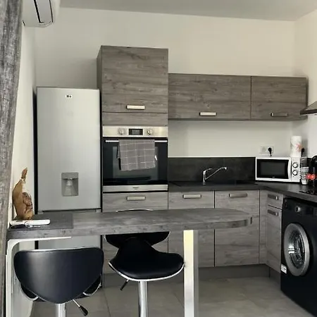 Apartment N2 Maison T2 Climatise *